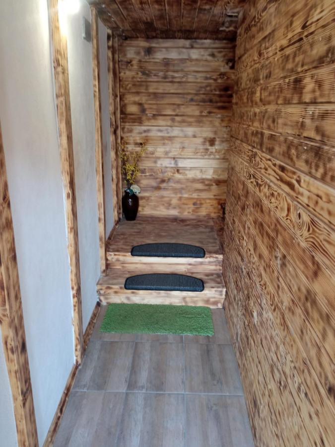 Casa Iuliana Hotel Subcetate  Екстериор снимка